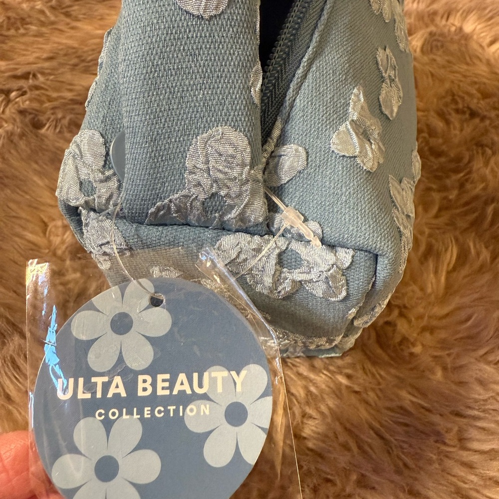 Ulta Beauty Blue Butterfly Cosmetic Bag - Picture 4 of 4